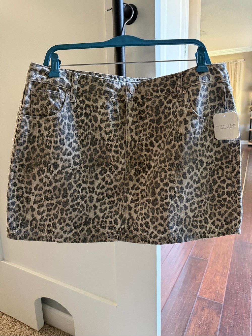 🐆 NWT Altar'd State Taupe and Black Leopard Denim Mini Skirt